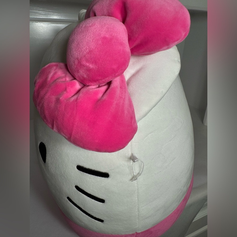 NWOT 14” Squishmallows Hello Kitty Pink Bow & Shorts Sanrio Ultrasoft Stuffed - Picture 7 of 12